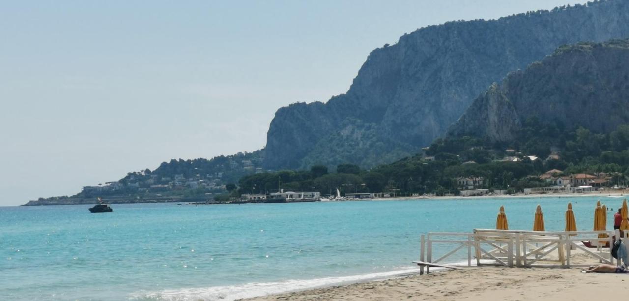 Happy Home - Mondello Palermo Exterior photo